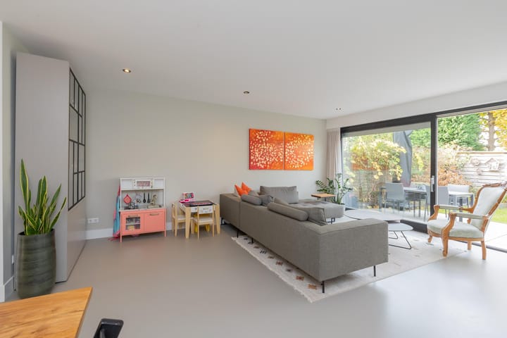 Foto 4 van Deckerstraat 36