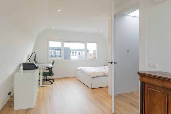 Foto 45 van Deckerstraat 36