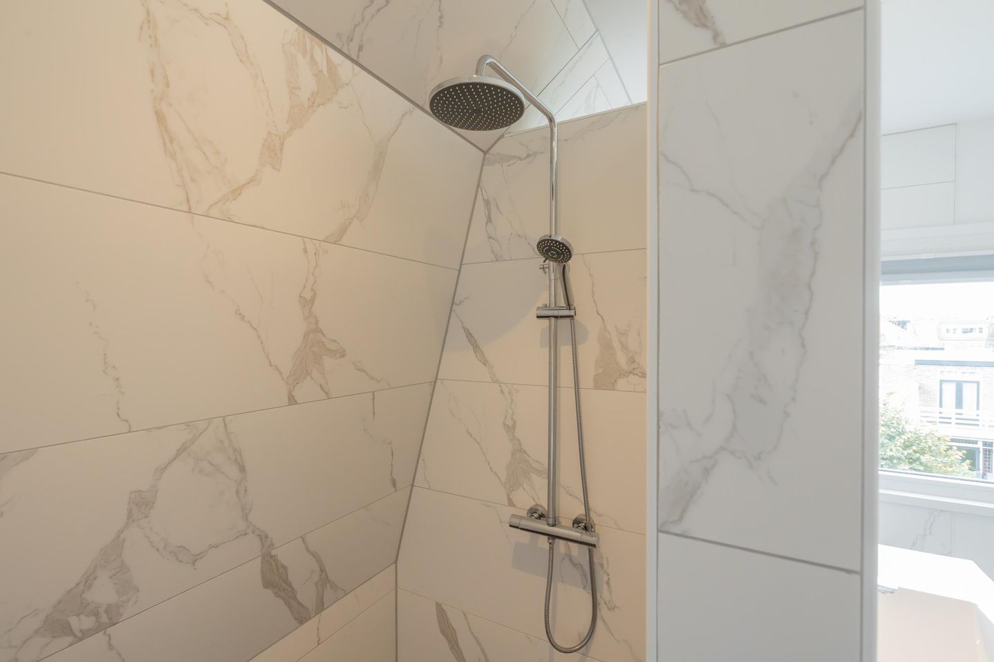 Foto 40 van Deckerstraat 36