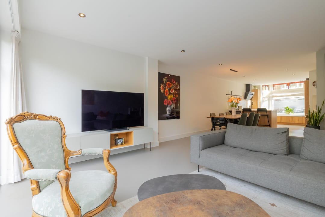 Foto 11 van Deckerstraat 36