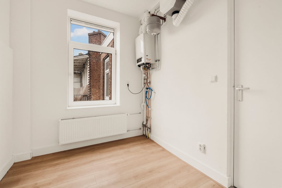 Photo 16 of Eerste Atjehstraat 172-3