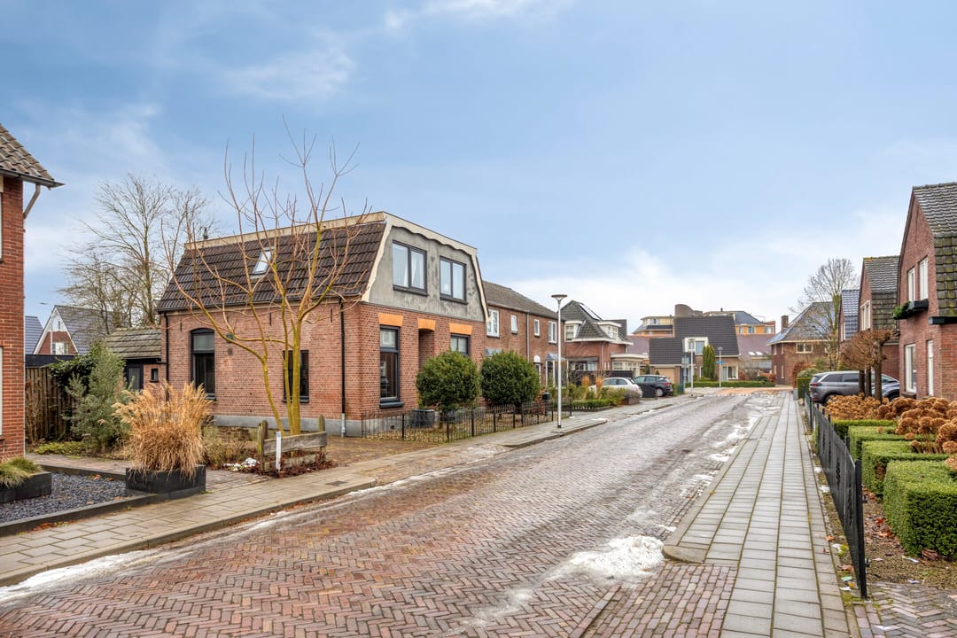 Foto 53 van Hendrik Wormserstraat 7