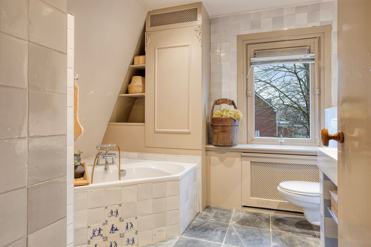 Foto 34 van Hendrik Wormserstraat 7