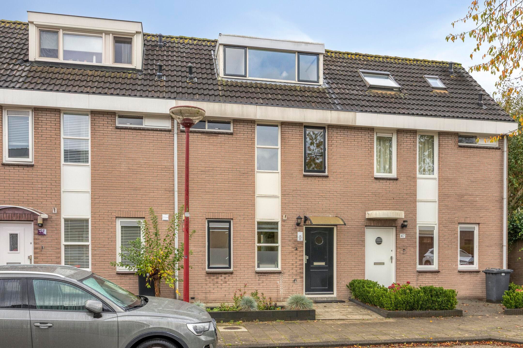 Foto 6 van Karnweide 45