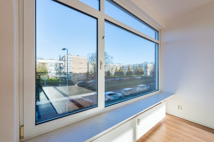 Foto 3 van Monseigneur van Steelaan 224