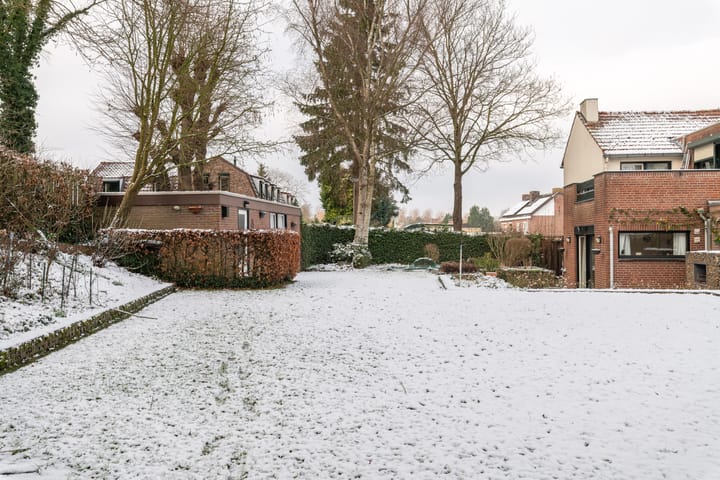 Foto 43 van Daniken 5