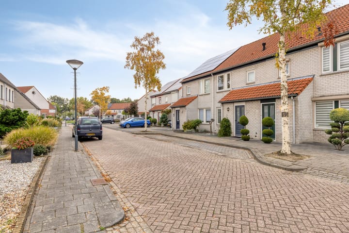 Foto 2 van Hunzestraat 106