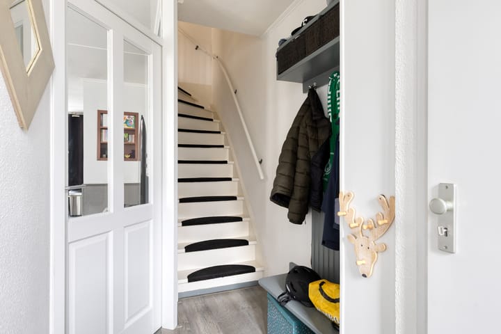 Photo 5 of Hunzestraat 106