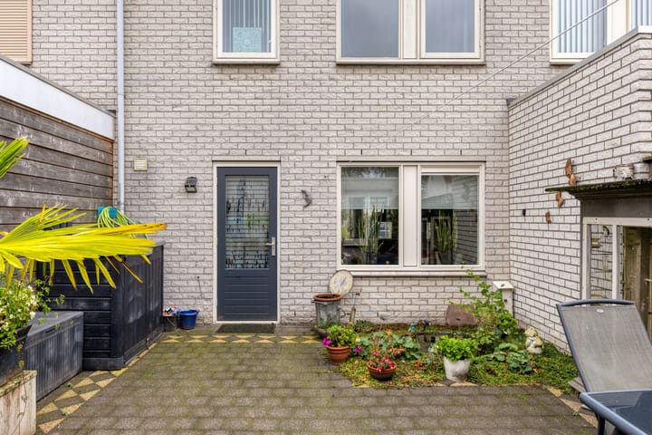 Photo 27 of Hunzestraat 106