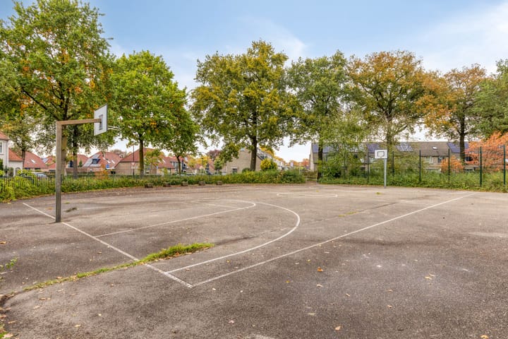 Photo 28 of Hunzestraat 106