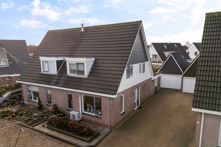 Foto 48 van Ticeline 23