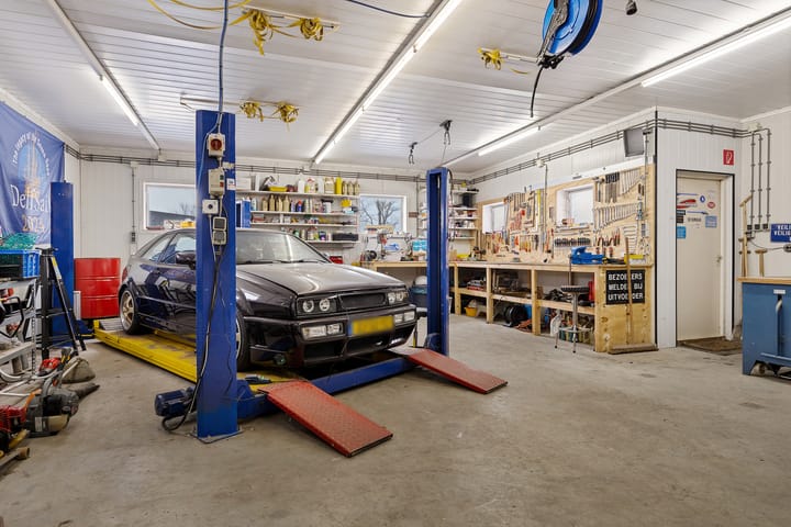 Photo 40 of Houtweg 48