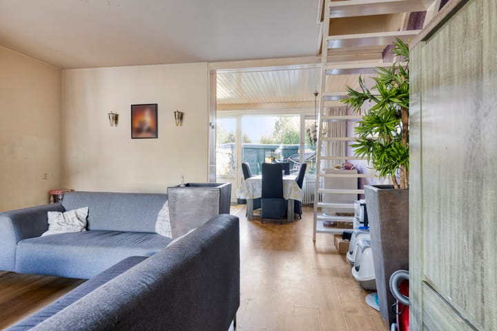 Foto 8 van Van der Hoevensstraat 45