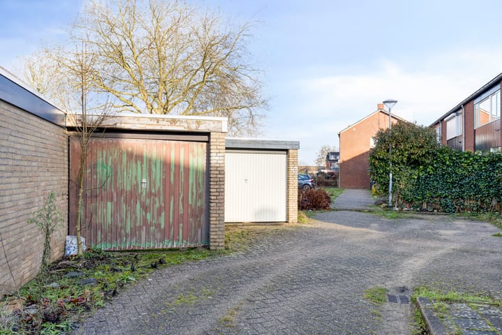 Foto 30 van Van der Hoevensstraat 45