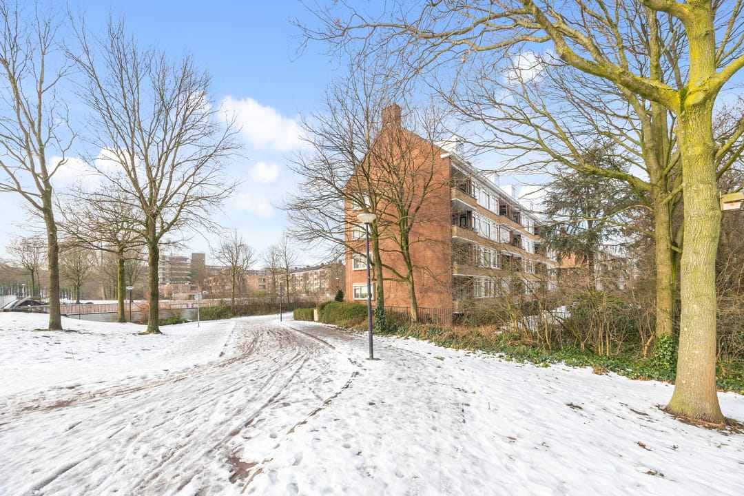 Foto 37 van Mgr P.J. Willekenslaan 135