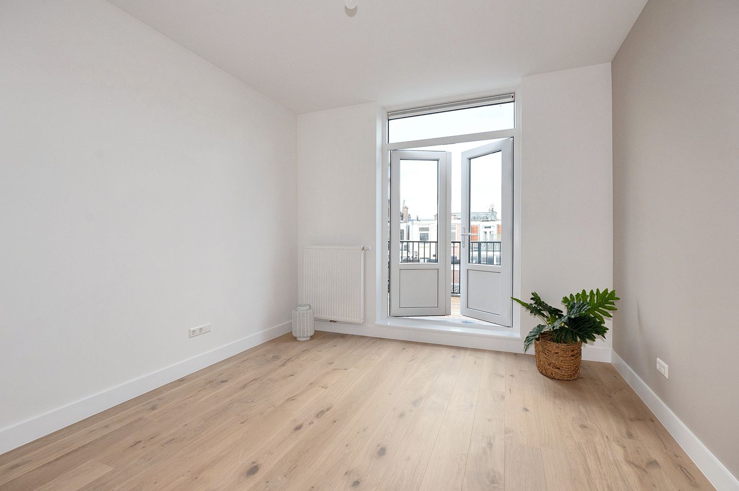 Photo 14 of Blois van Treslongstraat 27