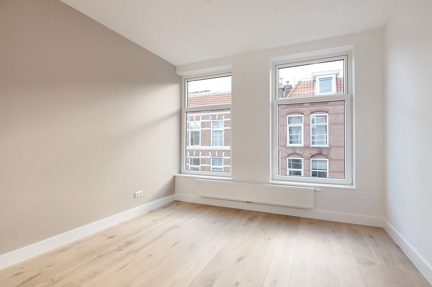 Photo 20 of Blois van Treslongstraat 27