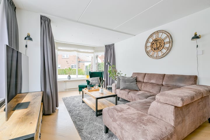 Photo 3 of Dokter Mulderstraat 13-A