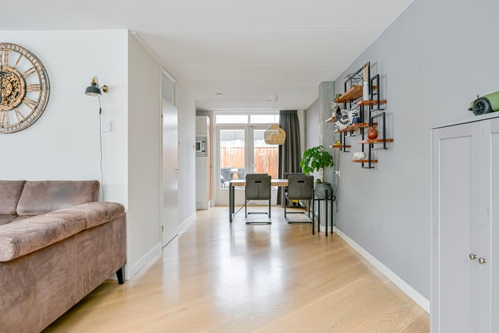 Photo 9 of Dokter Mulderstraat 13-A