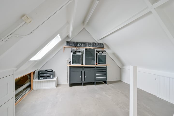 Photo 26 of Dokter Mulderstraat 13-A