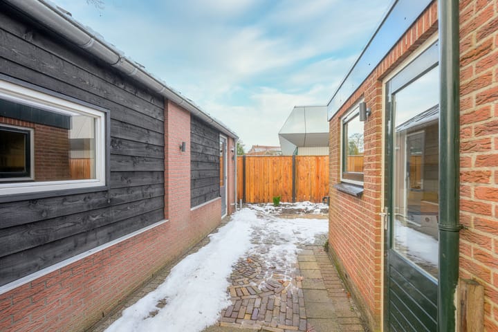 Photo 33 of Dokter Mulderstraat 13-A