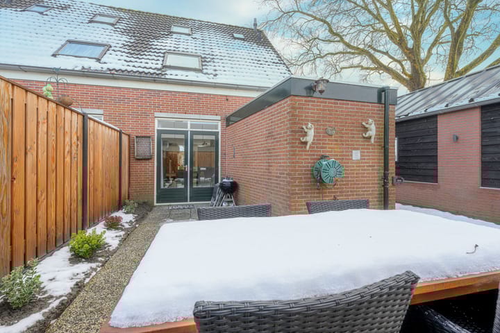 Photo 35 of Dokter Mulderstraat 13-A