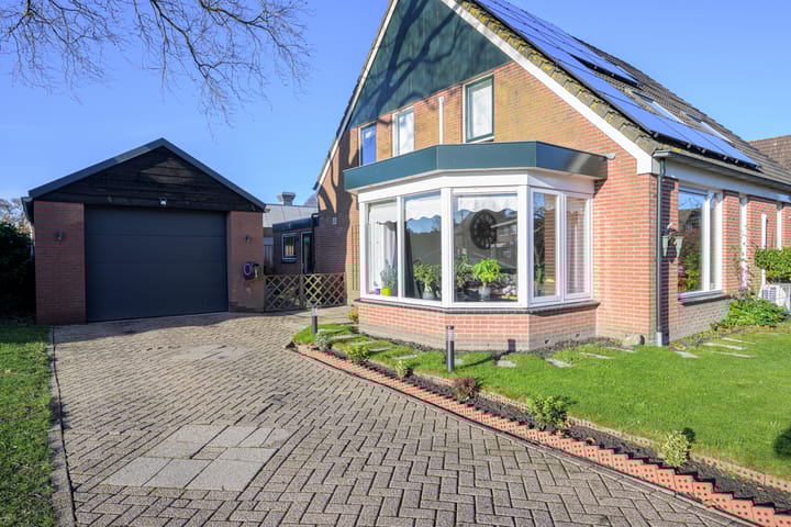 Photo 39 of Dokter Mulderstraat 13-A