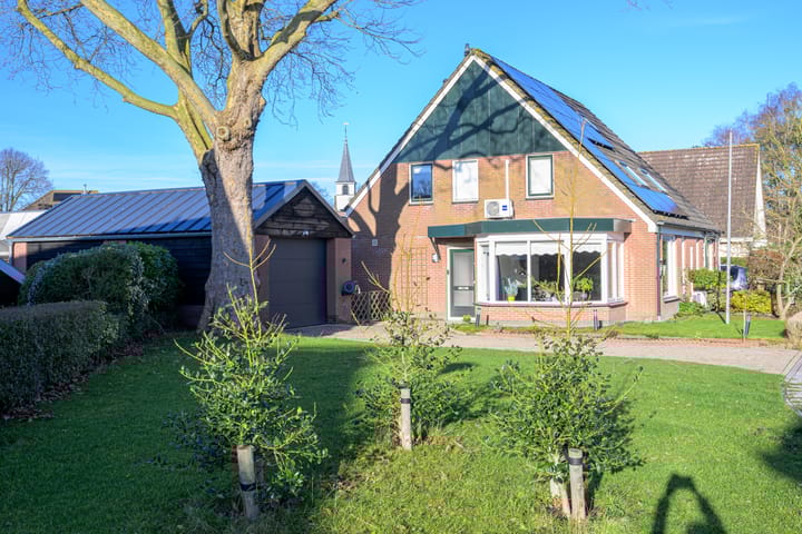 Photo 43 of Dokter Mulderstraat 13-A