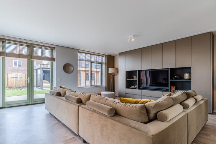 Foto 10 van Brugzicht 6