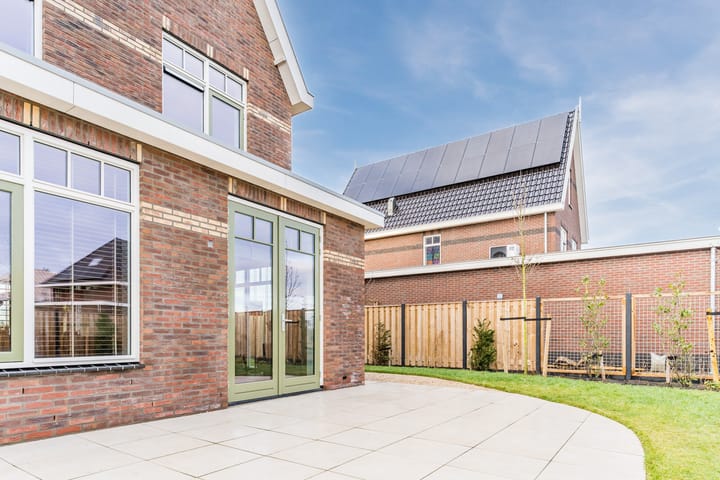 Foto 45 van Brugzicht 6