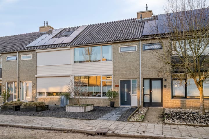 Foto 28 van van der Plaatstraat 7