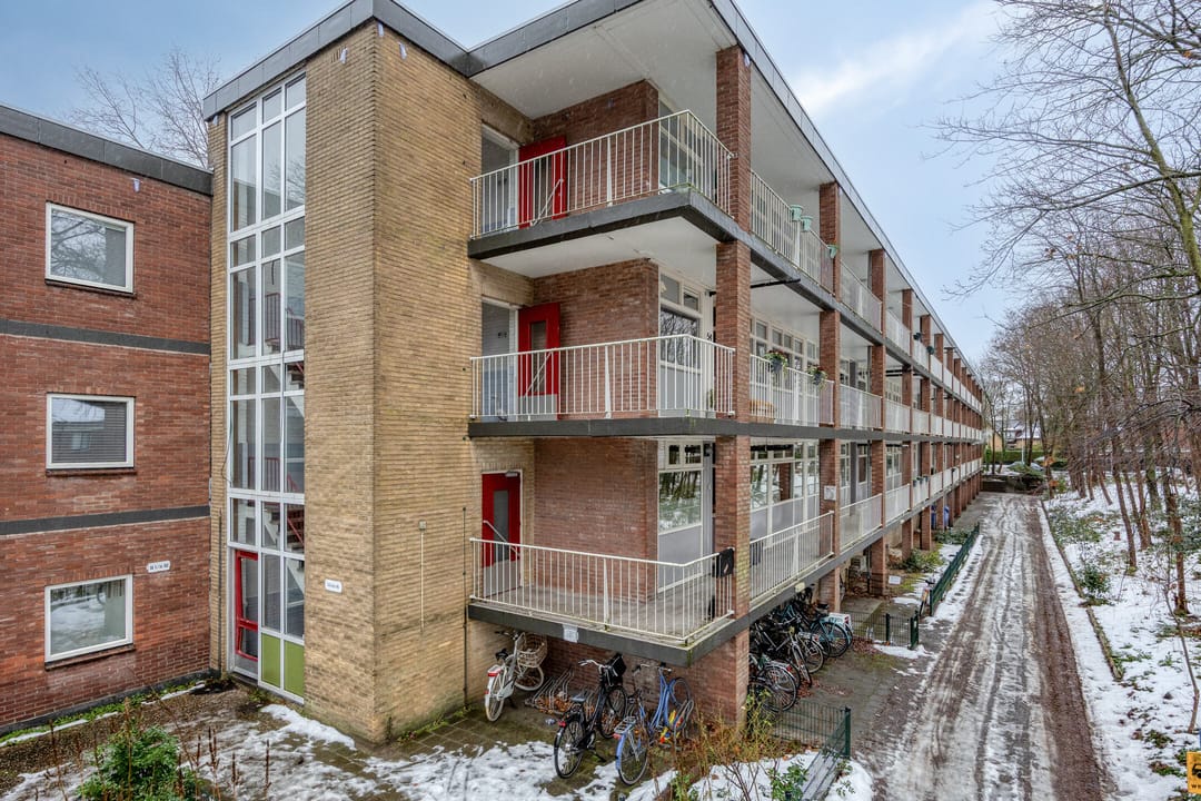 Foto 1 van Anna van Burenlaan 74