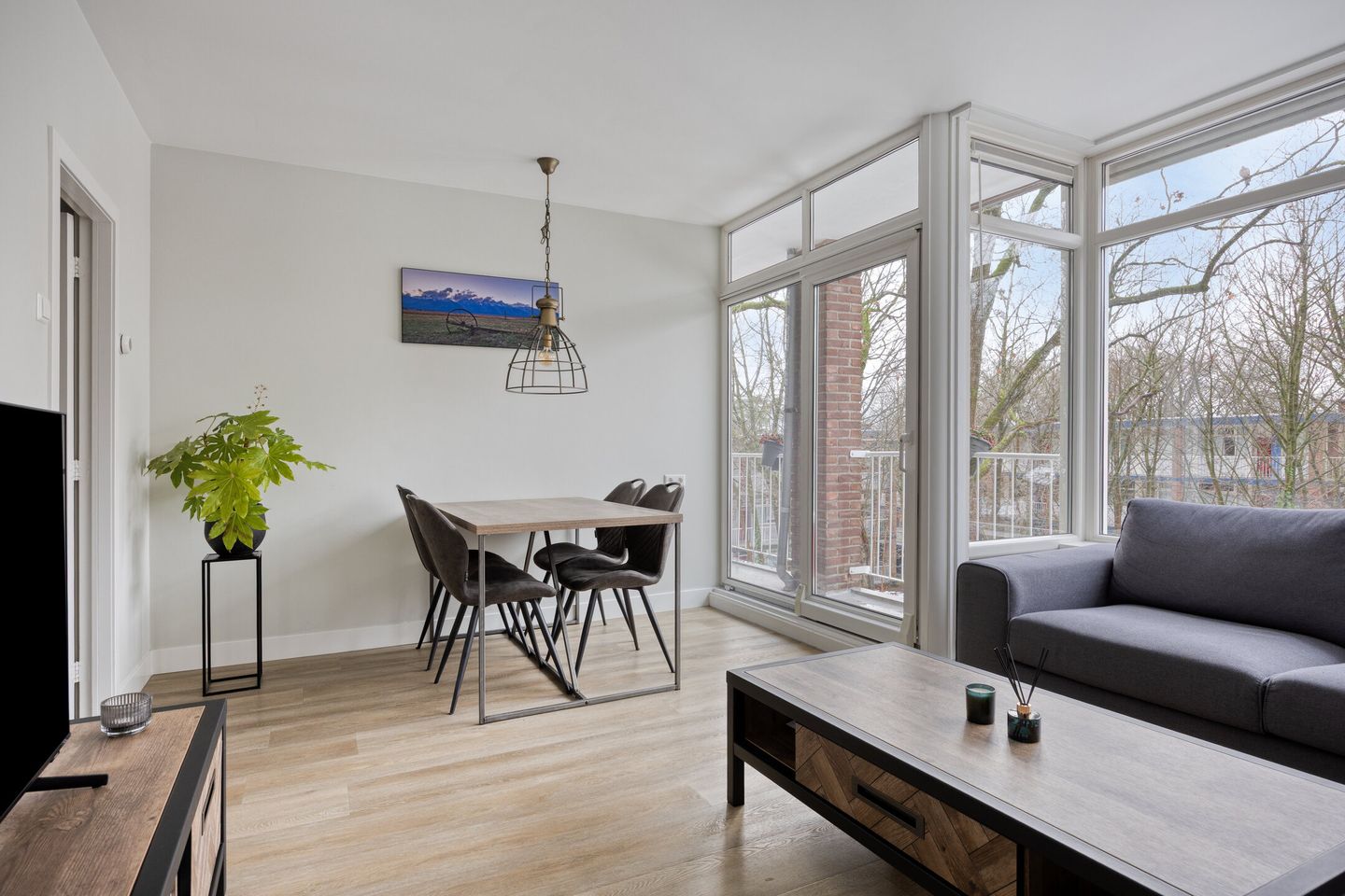 Foto 5 van Anna van Burenlaan 74