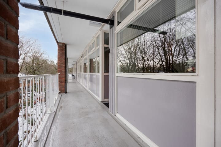 Photo 23 of Anna van Burenlaan 74