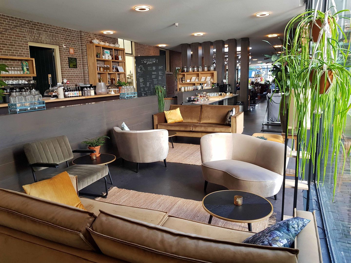 Bekijk foto 3 van Hospitaallaan 16