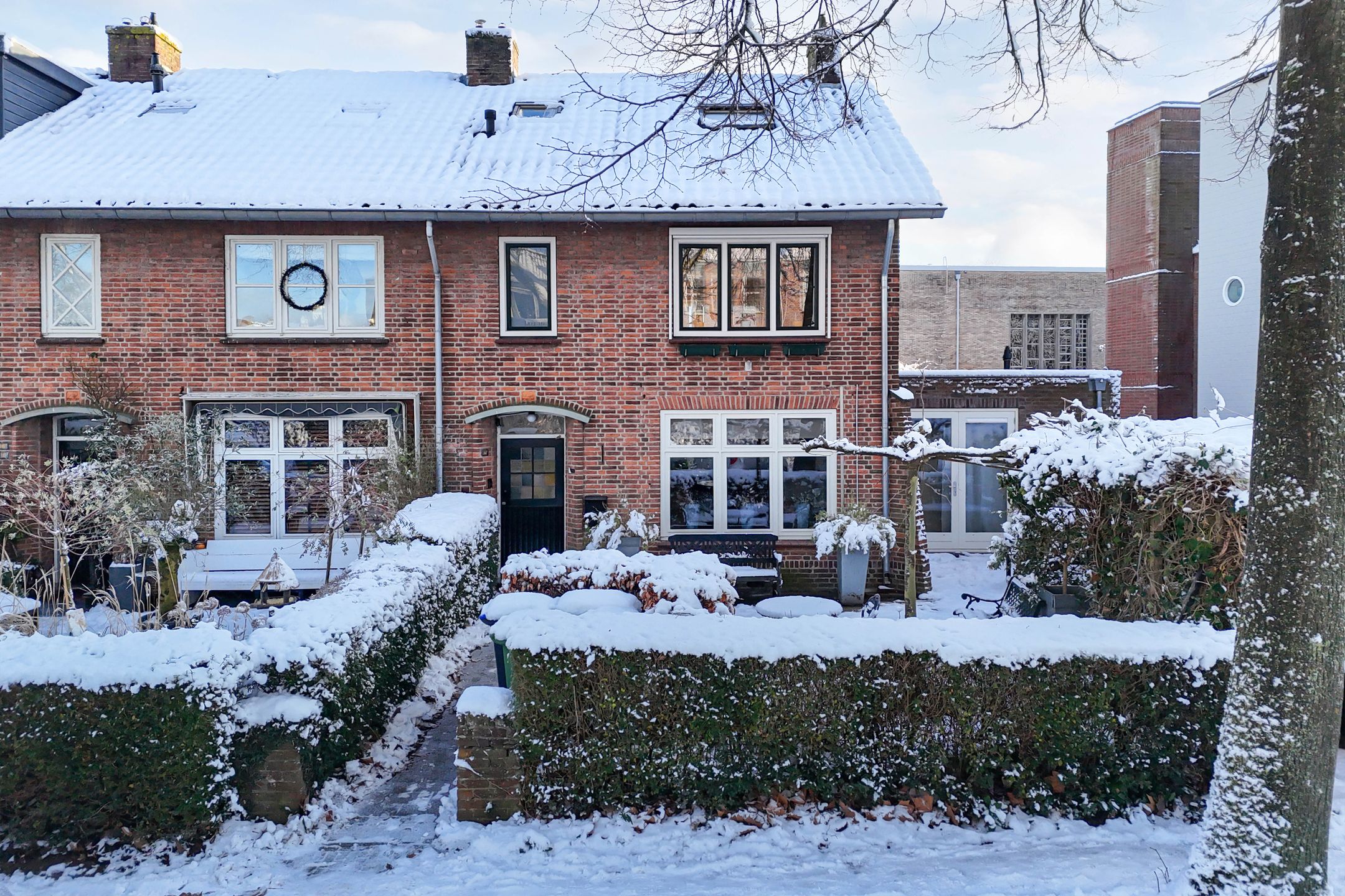 Buying a house in The Netherlands., Trompstraat 14-A