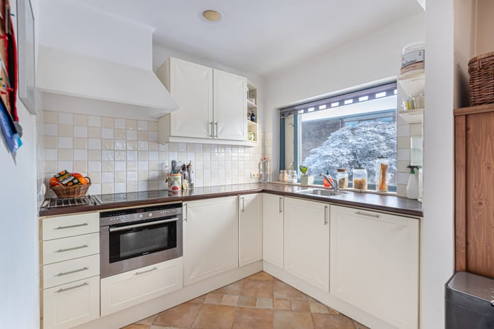 Foto 9 van Trompstraat 14-A