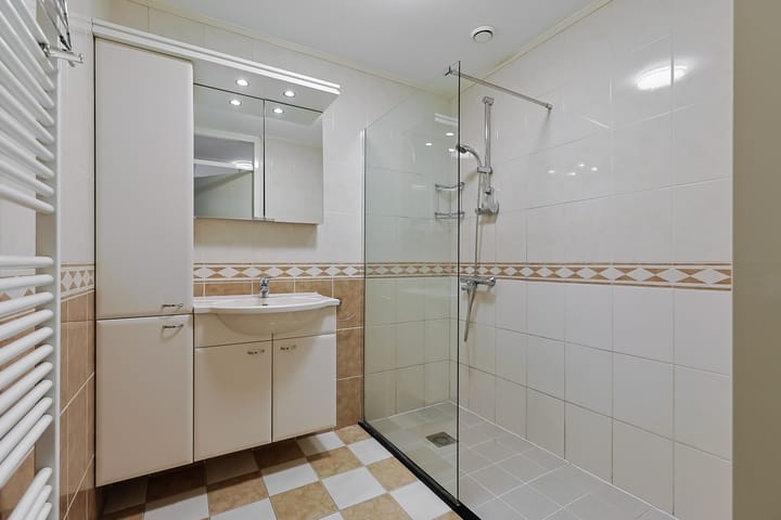 Foto 25 van Essenlaan 6-A