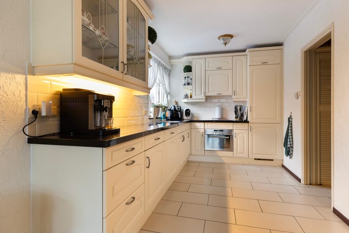 Foto 10 van 1e Wormenseweg 190