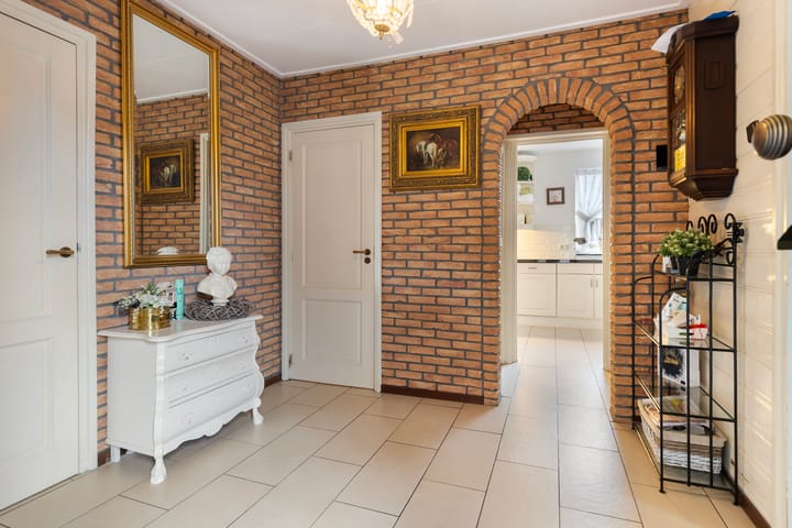 Foto 12 van 1e Wormenseweg 190