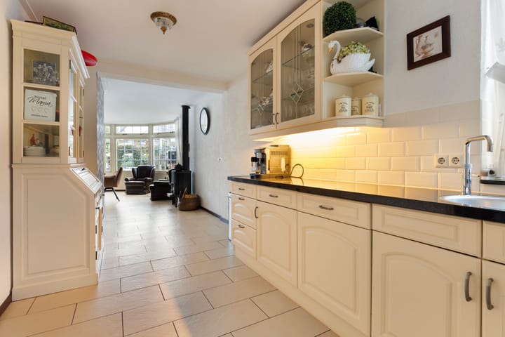 Foto 11 van 1e Wormenseweg 190