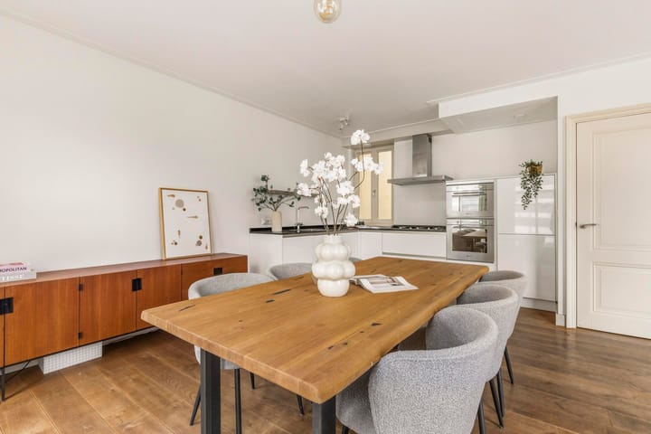 Foto 8 van Ruyschstraat 15-1