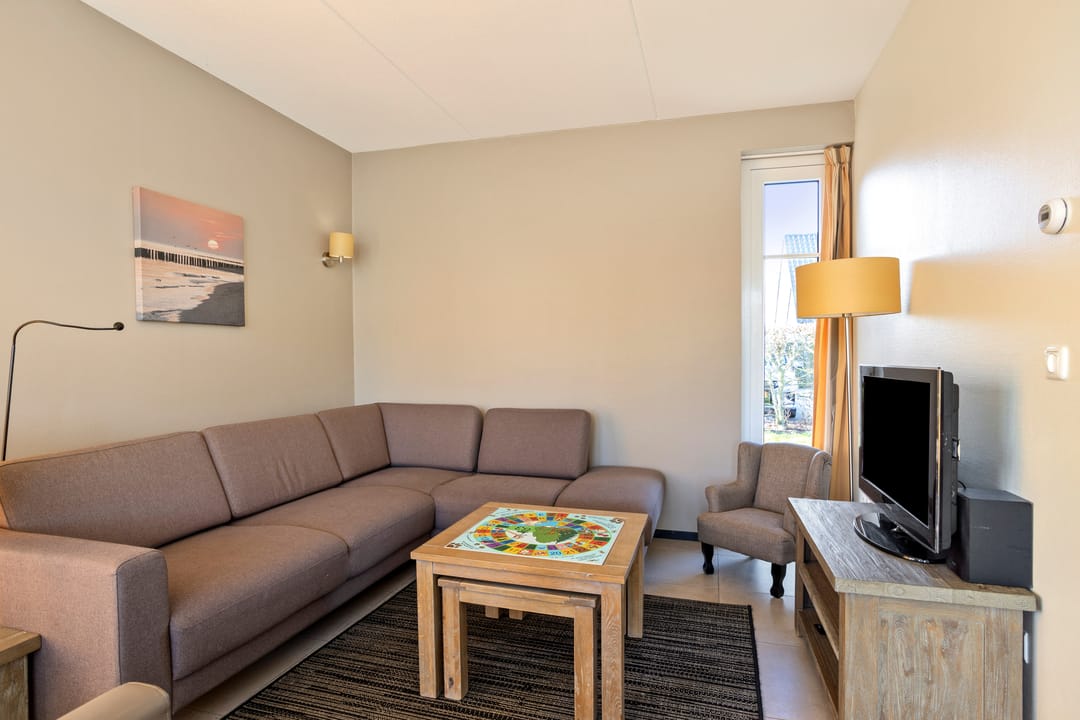 Foto 8 van Baanstpoldersedijk 4-214