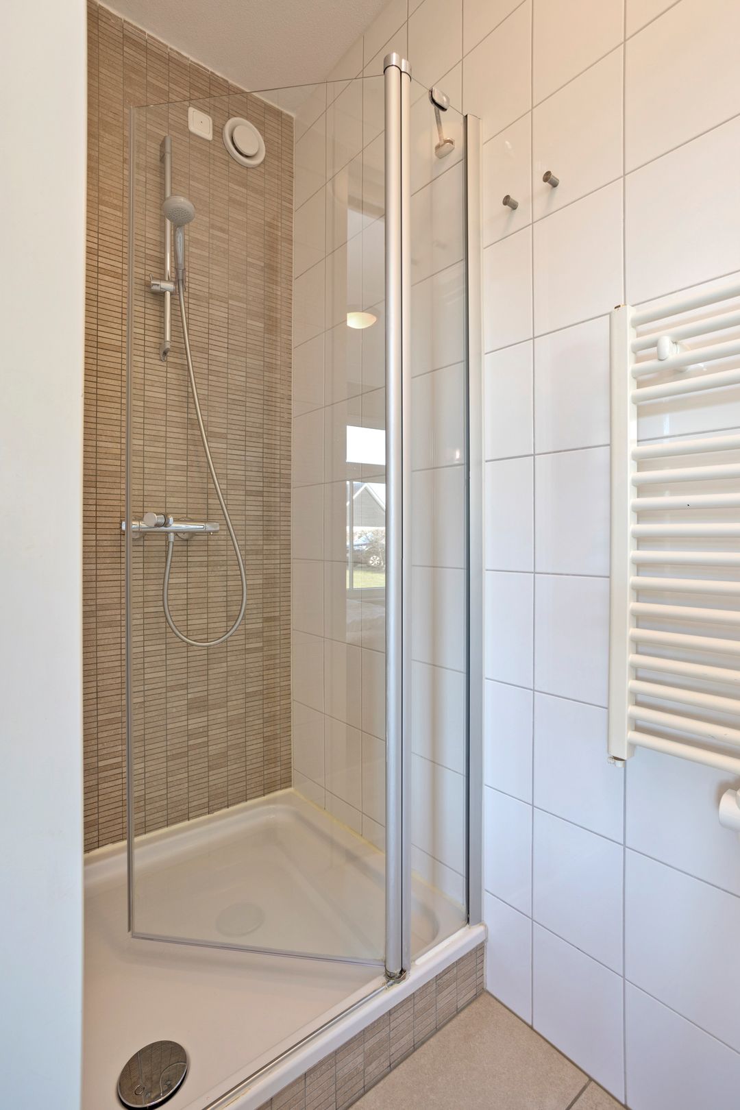 Foto 13 van Baanstpoldersedijk 4-214