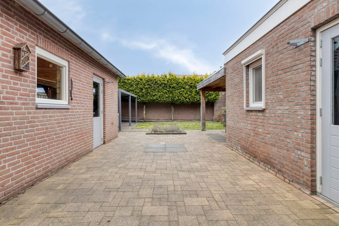 Photo 31 of Hasselsestraat 23