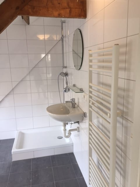 Foto 4 van Kanaalkade 16-C2