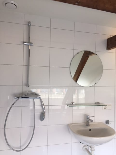 Foto 5 van Kanaalkade 16-C2