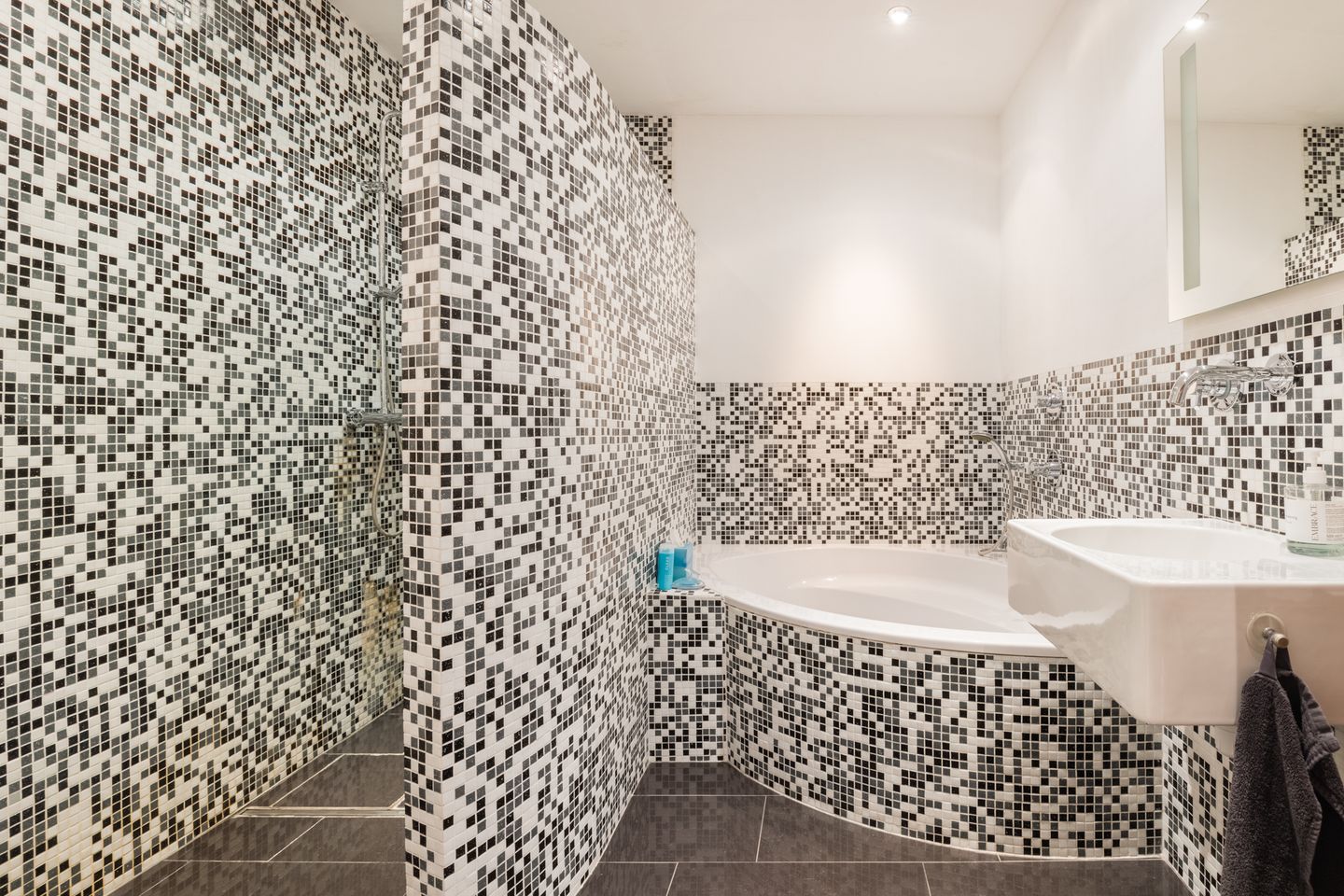 Foto 44 van Groot Hertoginnelaan 31