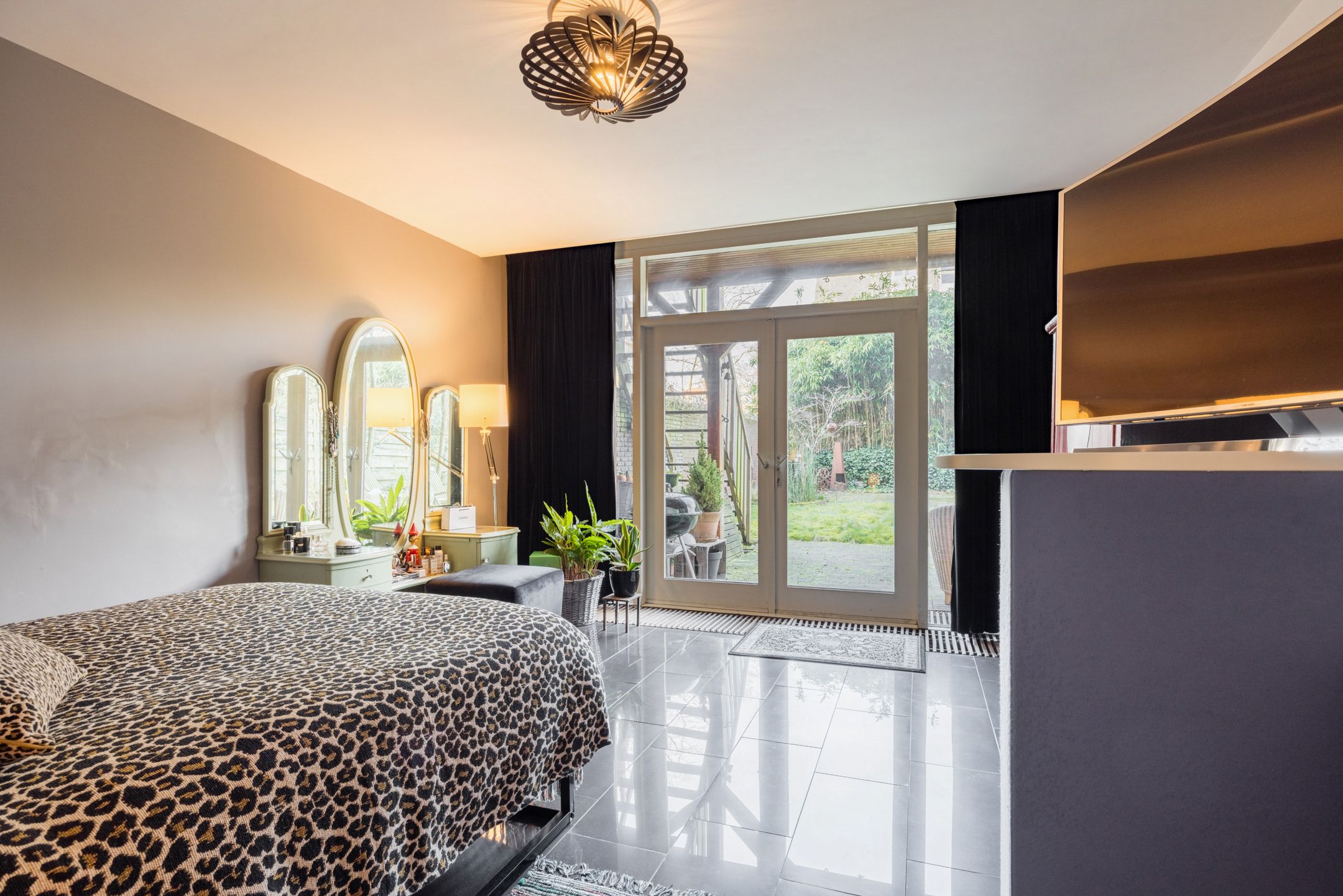 Foto 33 van Groot Hertoginnelaan 31