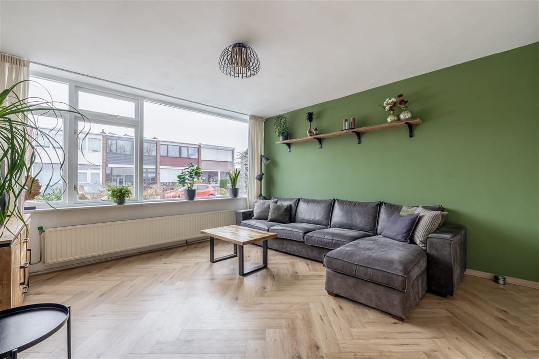 Photo 12 of Minervastraat 98